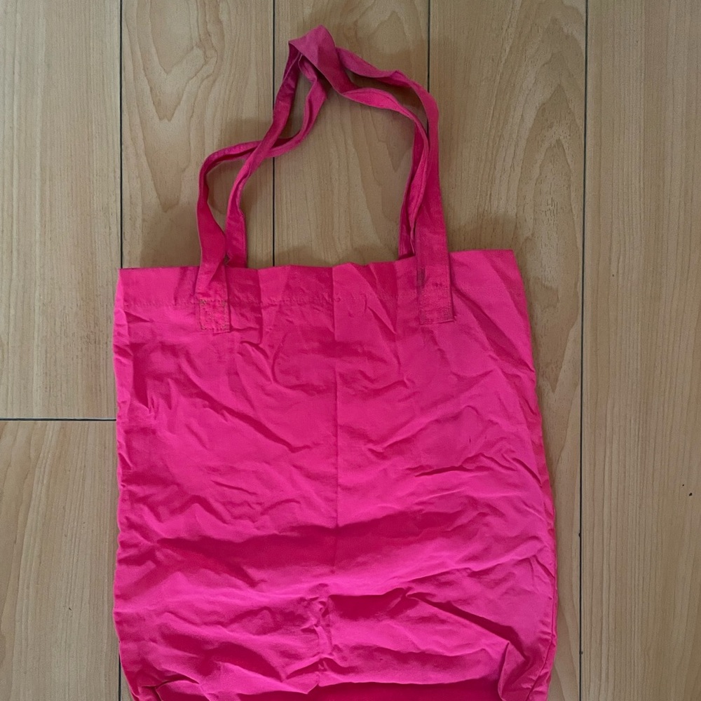 PINK: tote